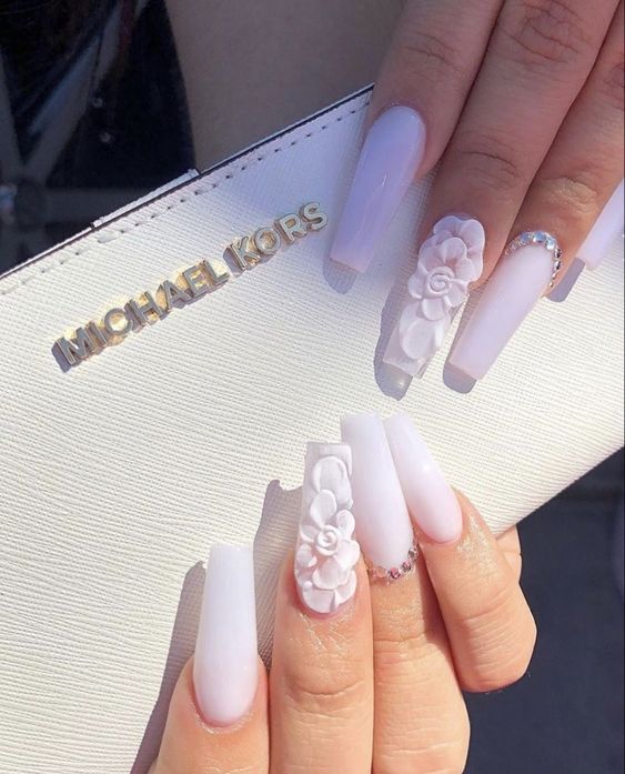 3D Matte White Nail Ideas1
