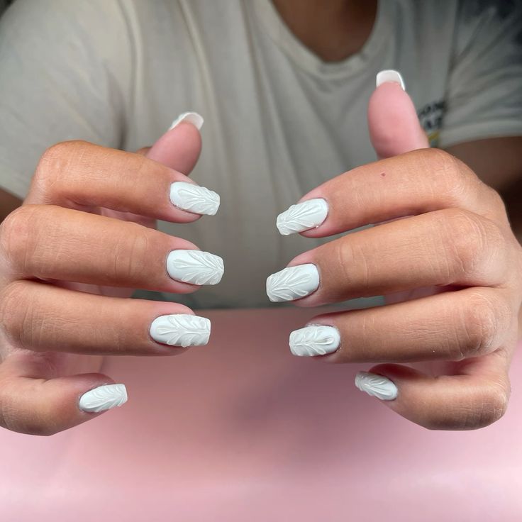 3D Matte White Nail Ideas2