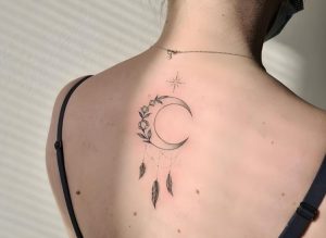 50+ Stunning Feminine Back Tattoos That Turn Heads