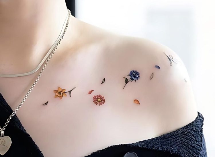 50+ Tiny Dainty Tattoos to Show What You Love