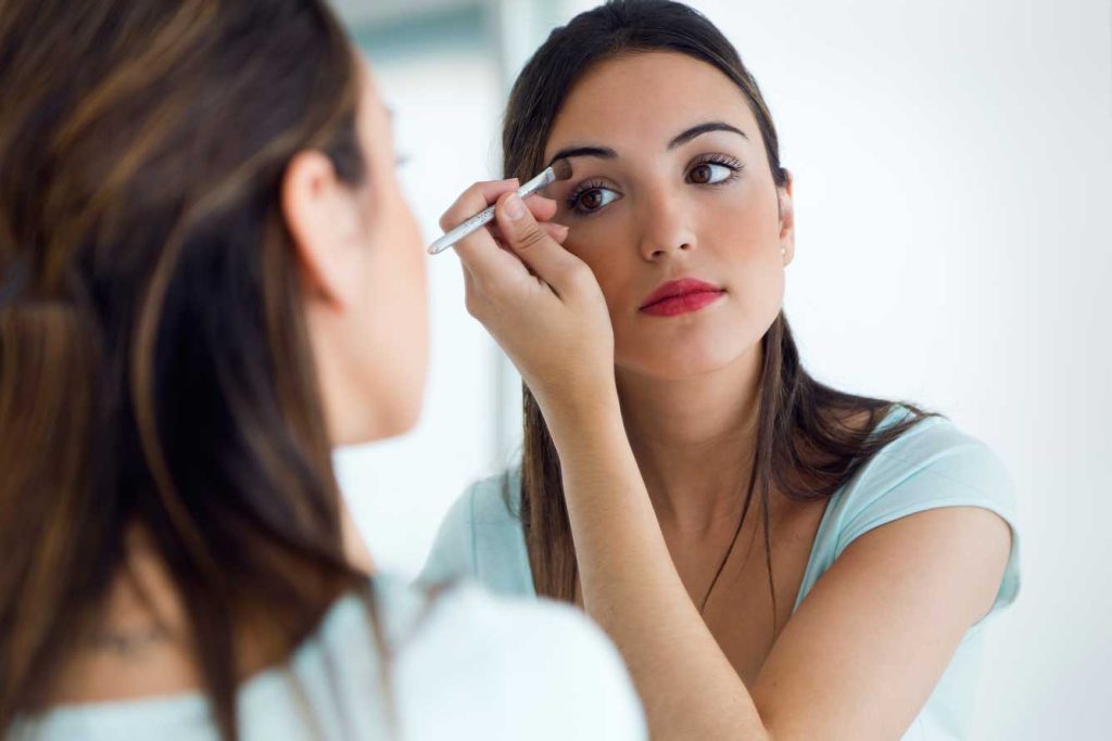 About Applying Makeup