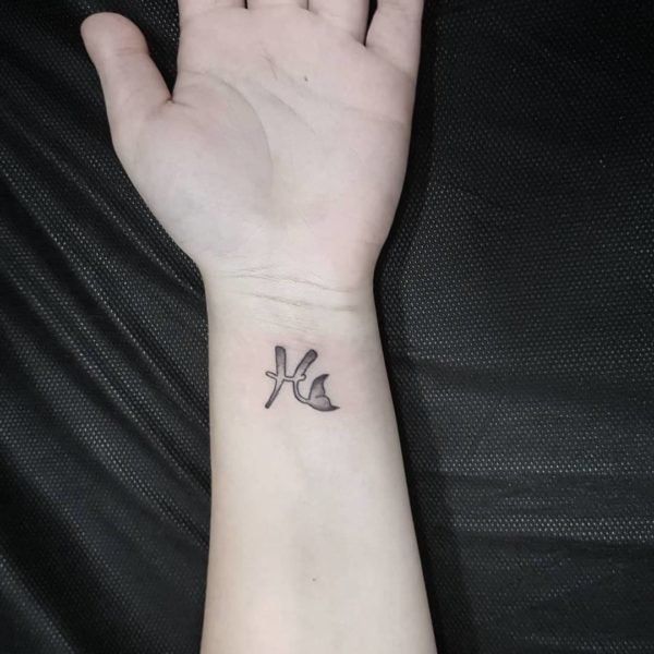  Absolute Minimal Pisces Symbol Tattoo
