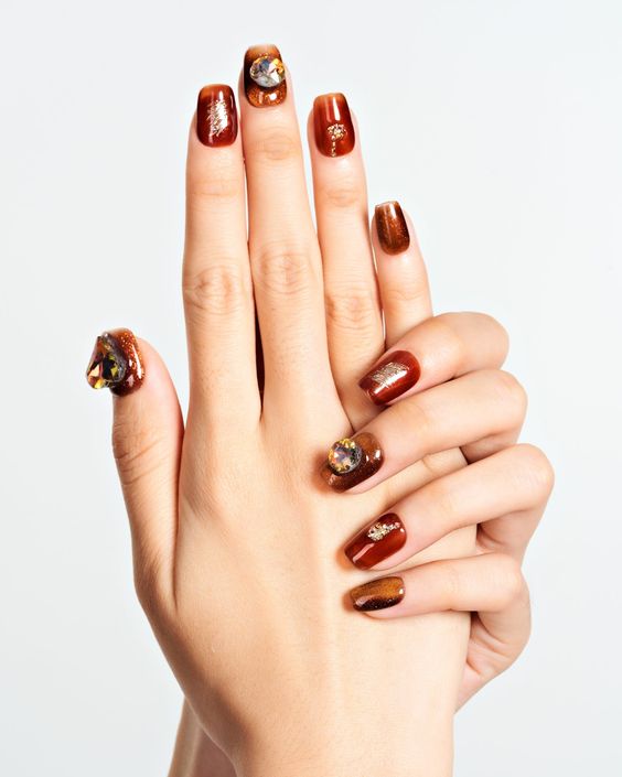 Amber Tone Nail Art3