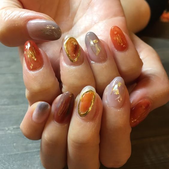 Amber Tone Nail Art5