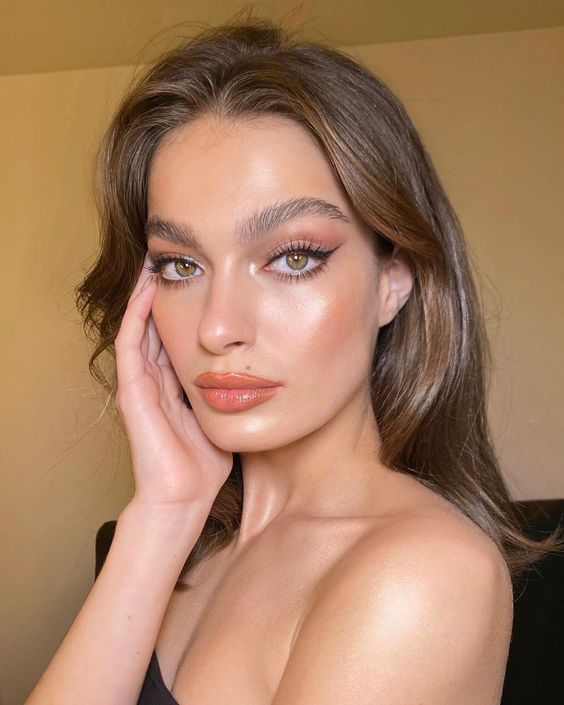 Apricot Fall Makeup Trends