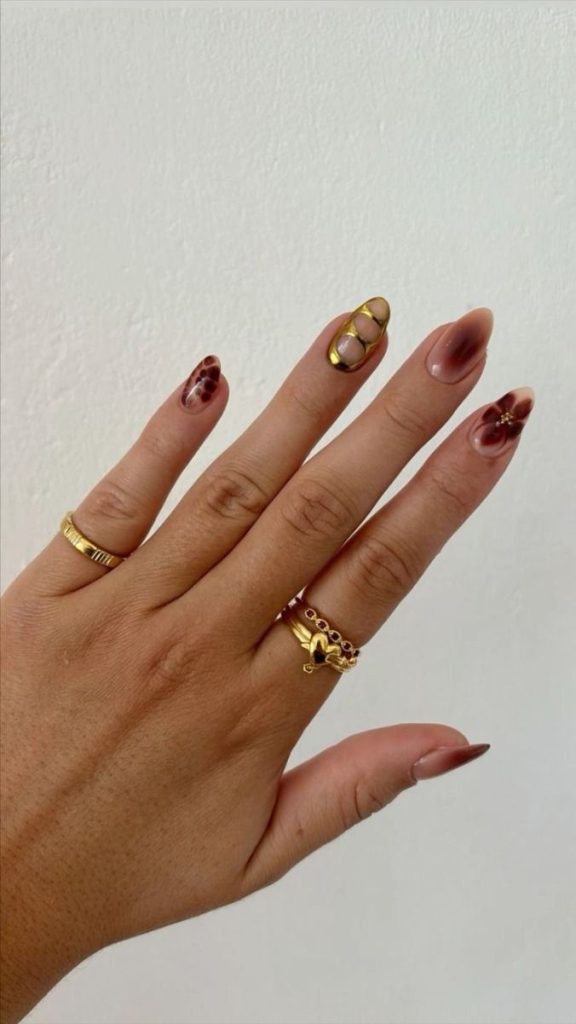 Autumn Mismatched Manicure