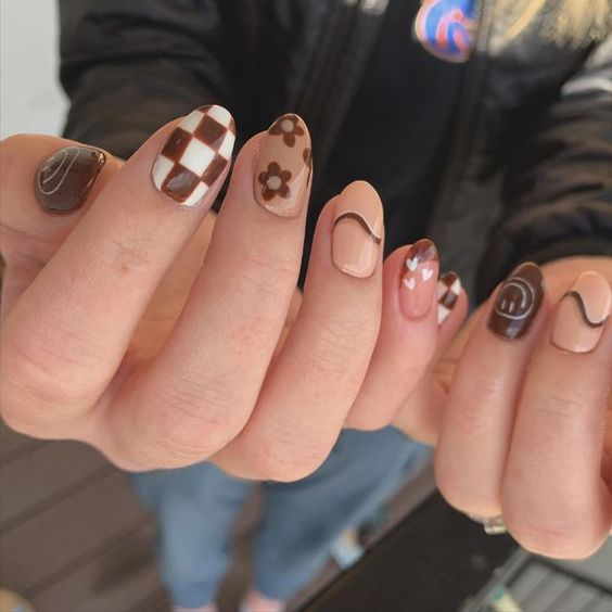 Autumn Mismatched Manicure