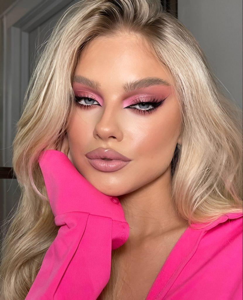 Barbie Pink Looks