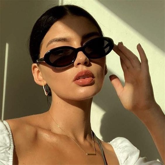 Best Sunglasses: Oval Sunnies