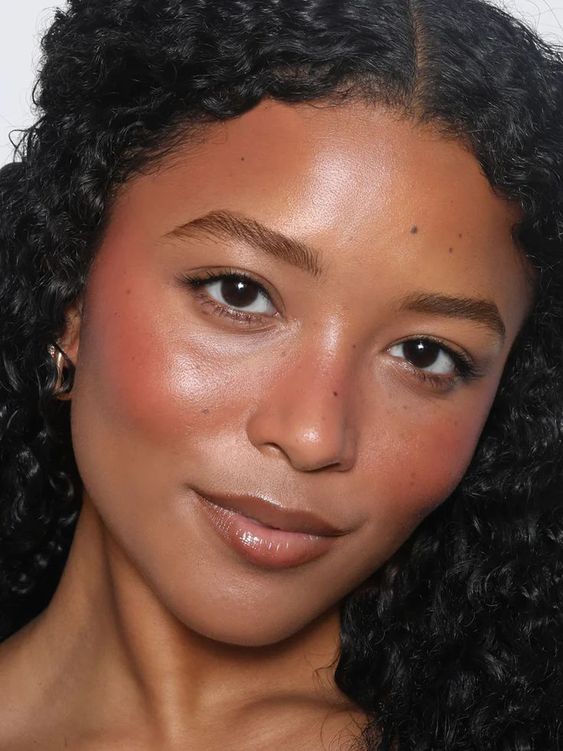 Bold Blush Natural Makeup