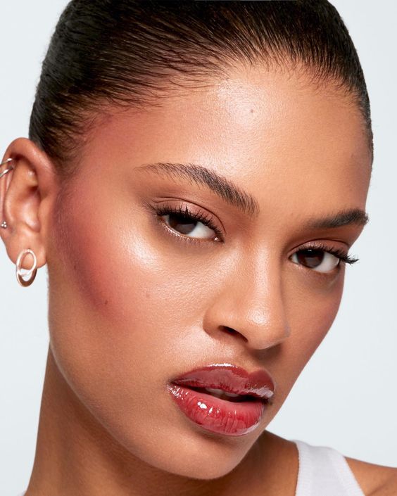 Bold Blush Natural Makeup
