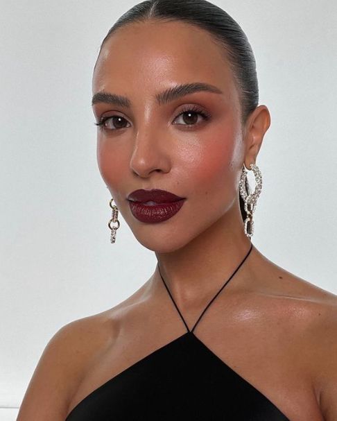 Bold Blush Natural Makeup