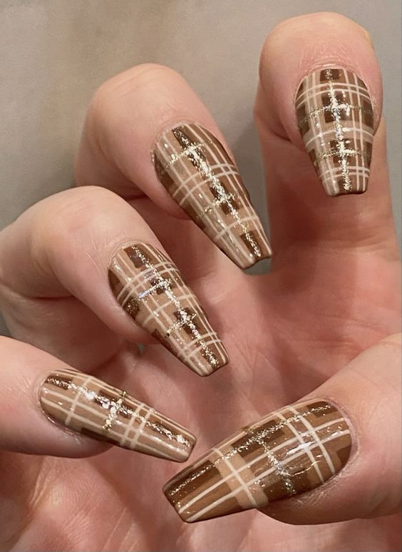 Brown Plaid Nails6