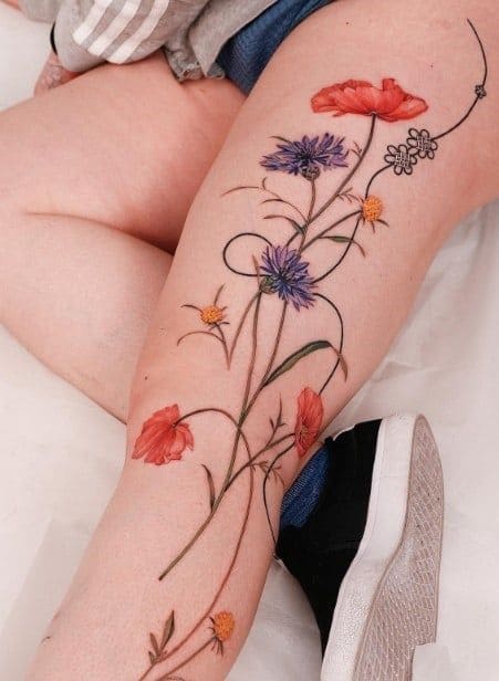 Charming Floral Tattoos On Leg