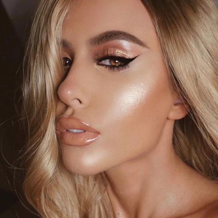 Christmas Glam Makeup