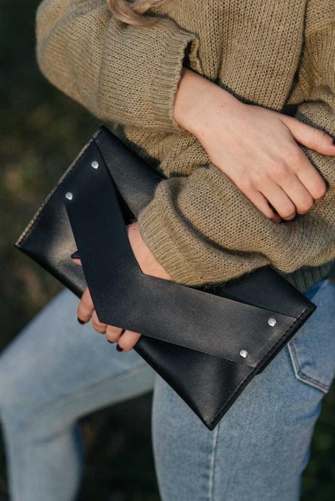 Classic Bag Style Clutch