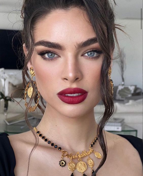 Cranberry Red Makeup