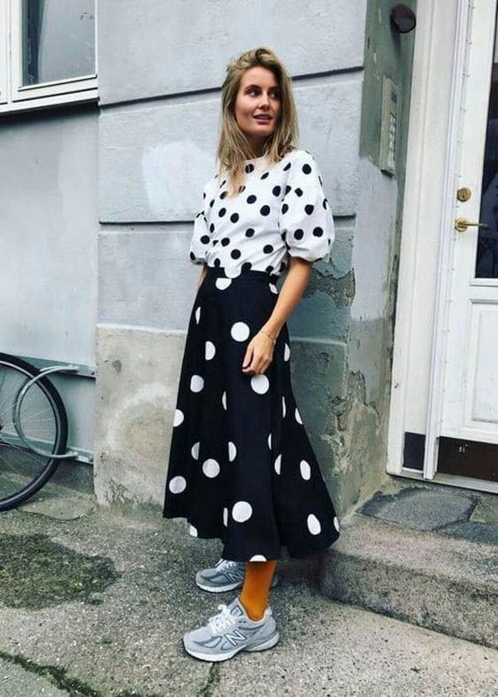 Cute Tops With Skirts