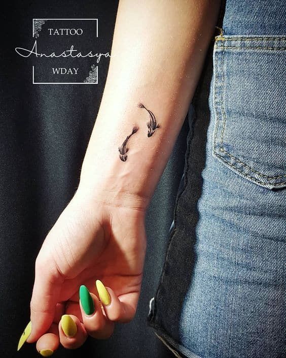 Dainty Symbol Drawings For Pisces Tattoo Designs
