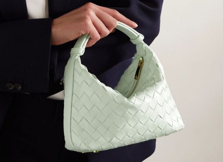 Discover 10 Classic Bag Styles That Forever Stay On Trend