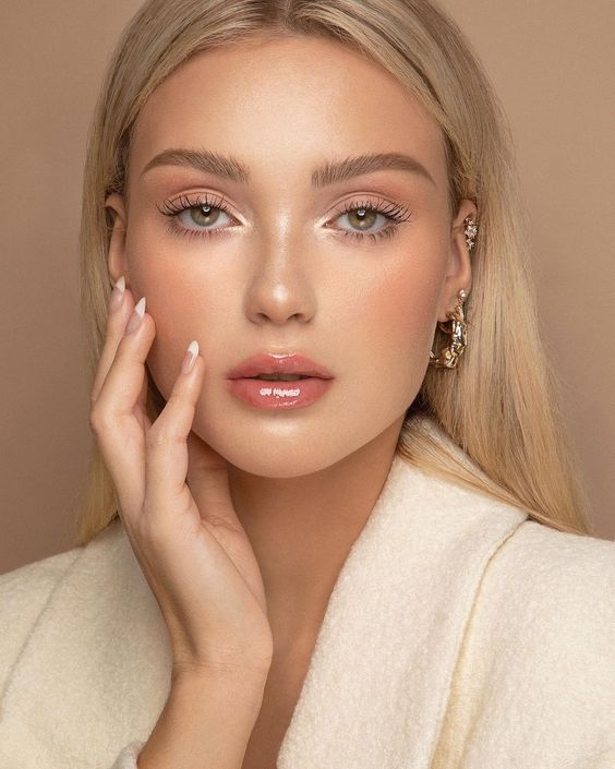 Earthy Pink Lips