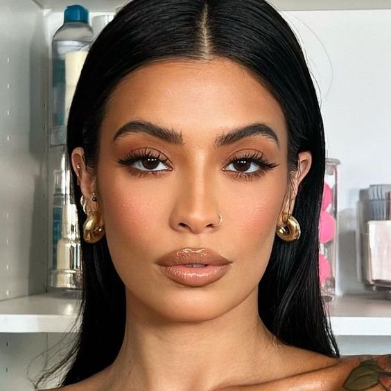 Espresso Makeup Look