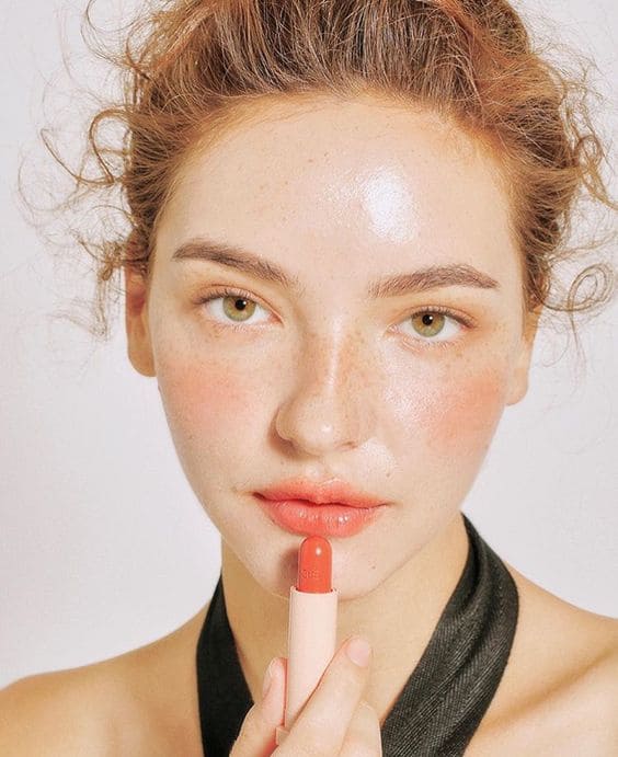 Everything Glowy and Dewy