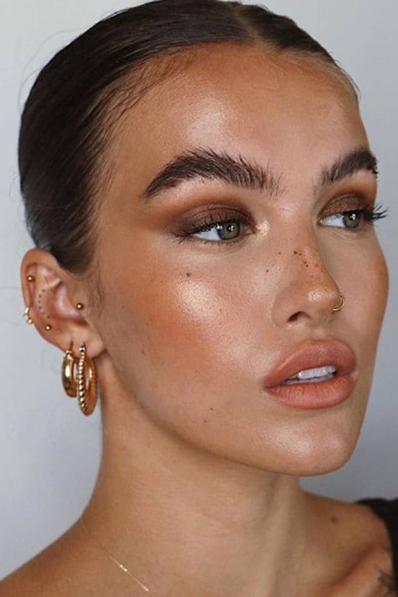 Everything Glowy and Dewy