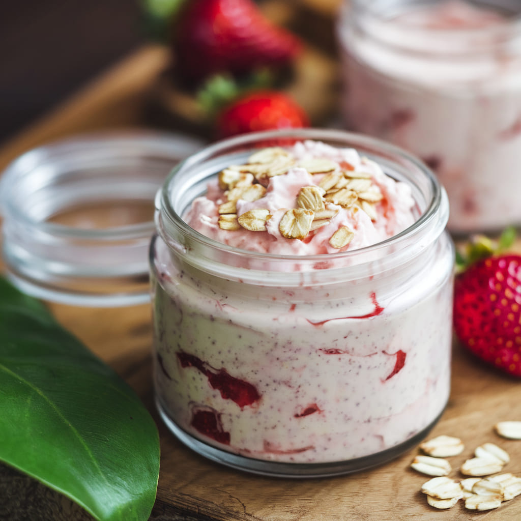 Exfoliating Strawberry and Yogurt Facial