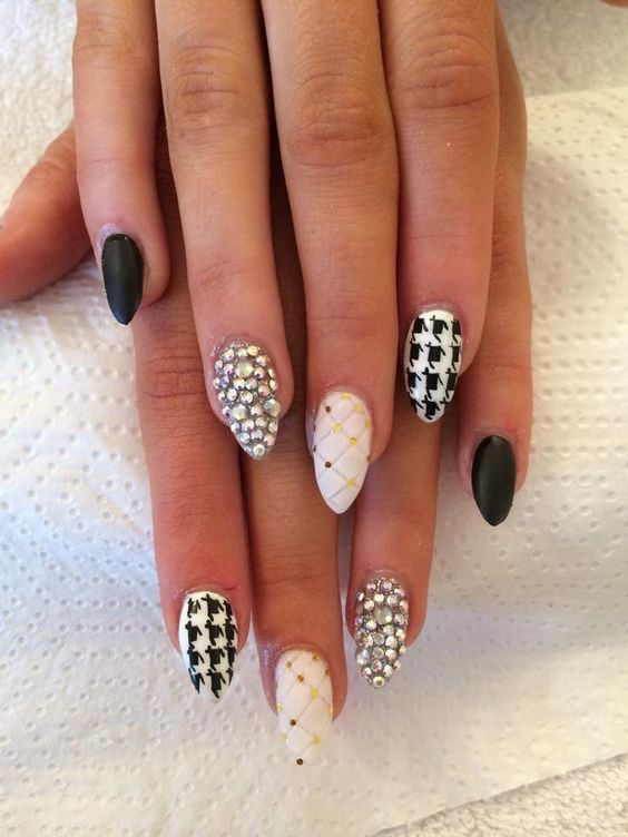 Fall Houndstooth Nails