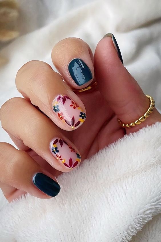 Fall Short Flower Nails7