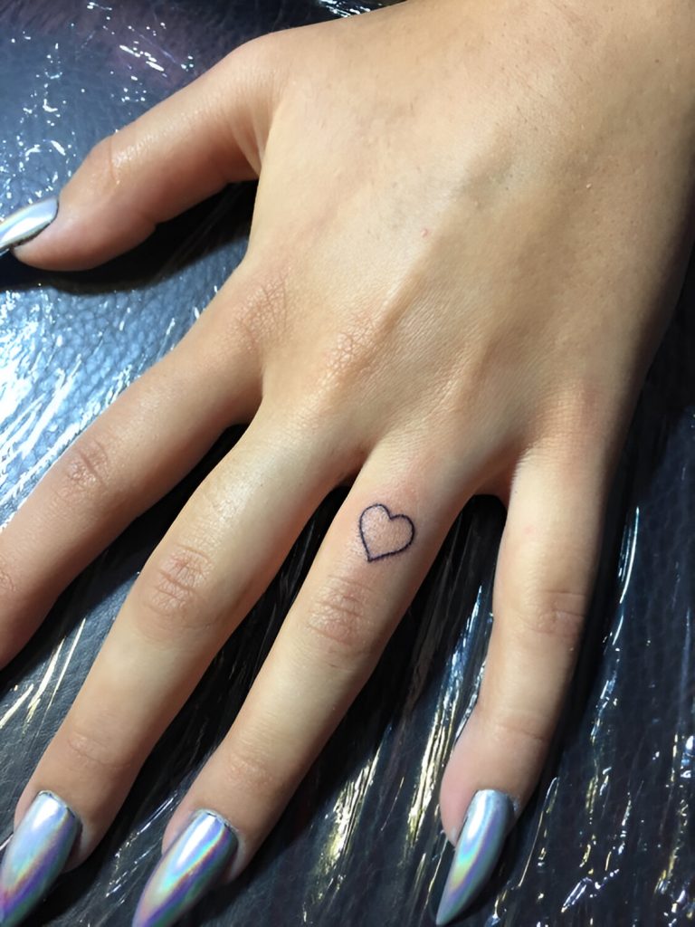 Finger Heart Designs