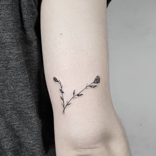 Floral Body Arts For Pisces Girls
