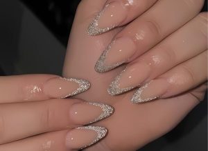 50+ Glitter Nail Ideas To Have That Twinkle Blink Effect