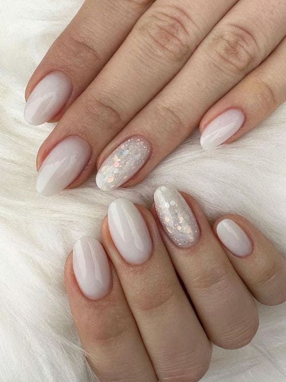 Glitter White Nails6