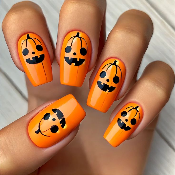 Halloween Lantern Nails