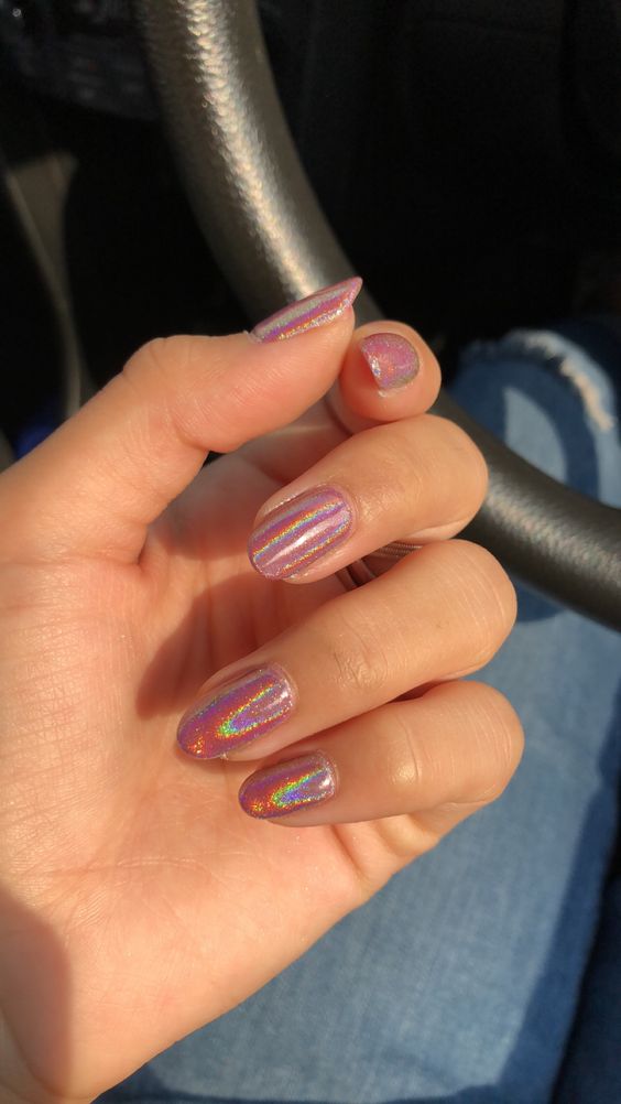 Holographic Glitter Nail Ideas4