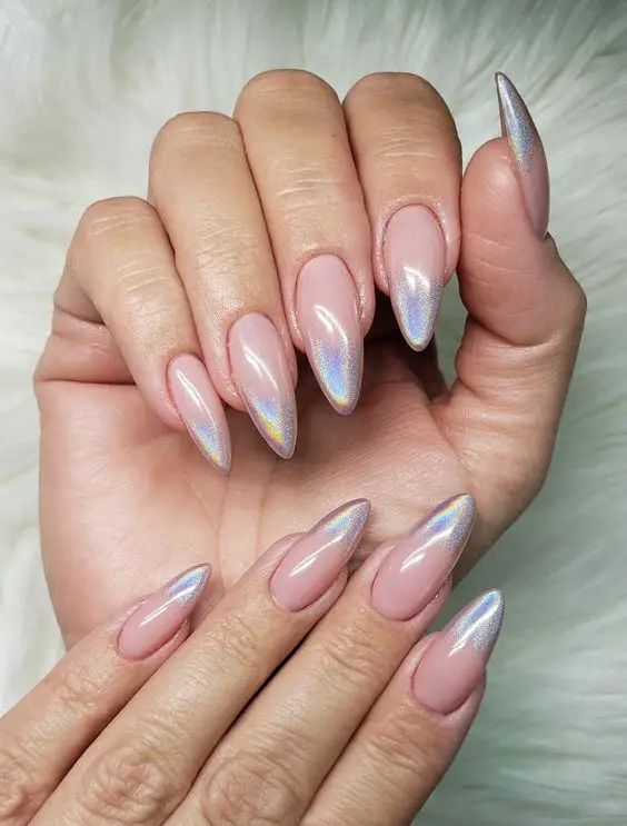 Holographic Glitter Nail Ideas6