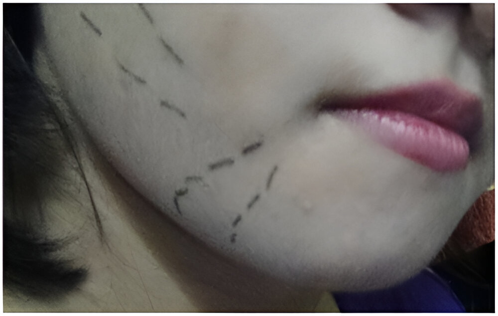 How to Apply Blush for Round Faces