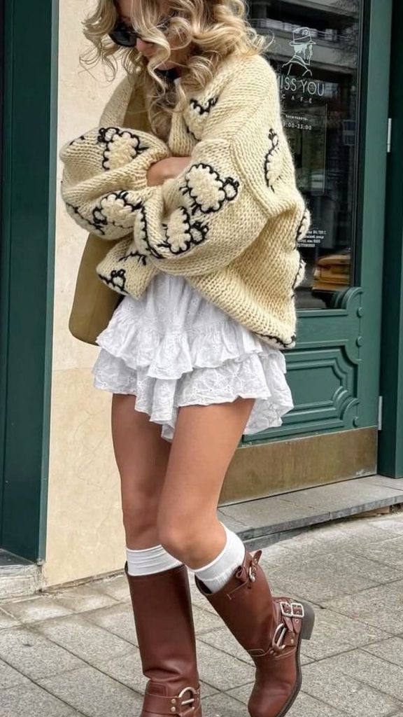 Huge Sweater Outfits