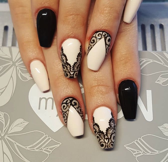 Lace Nail Art