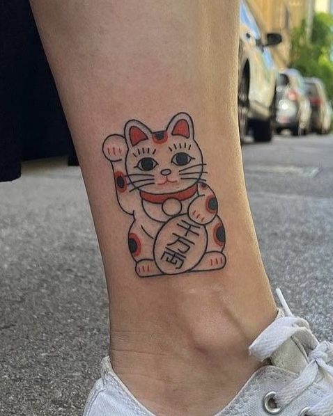 Lucky Cat Tattoo Ideas