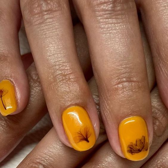 Marigold Theme Nails