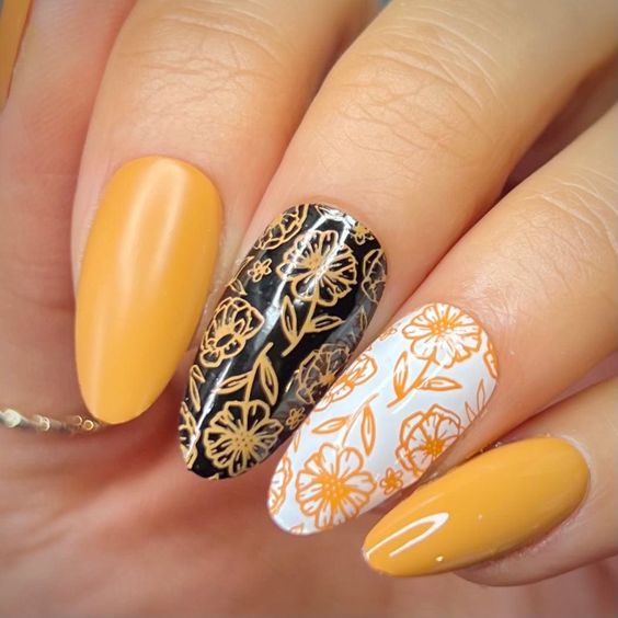 Marigold Theme Nails7