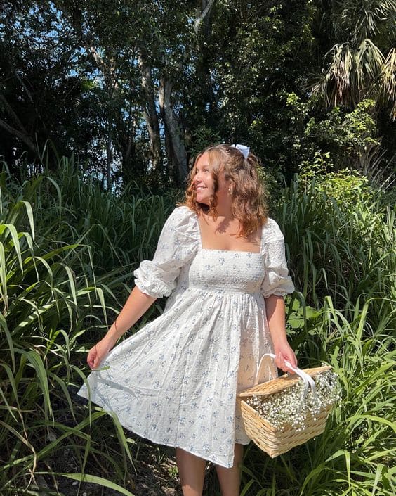 Midsize Picnic Outfits
