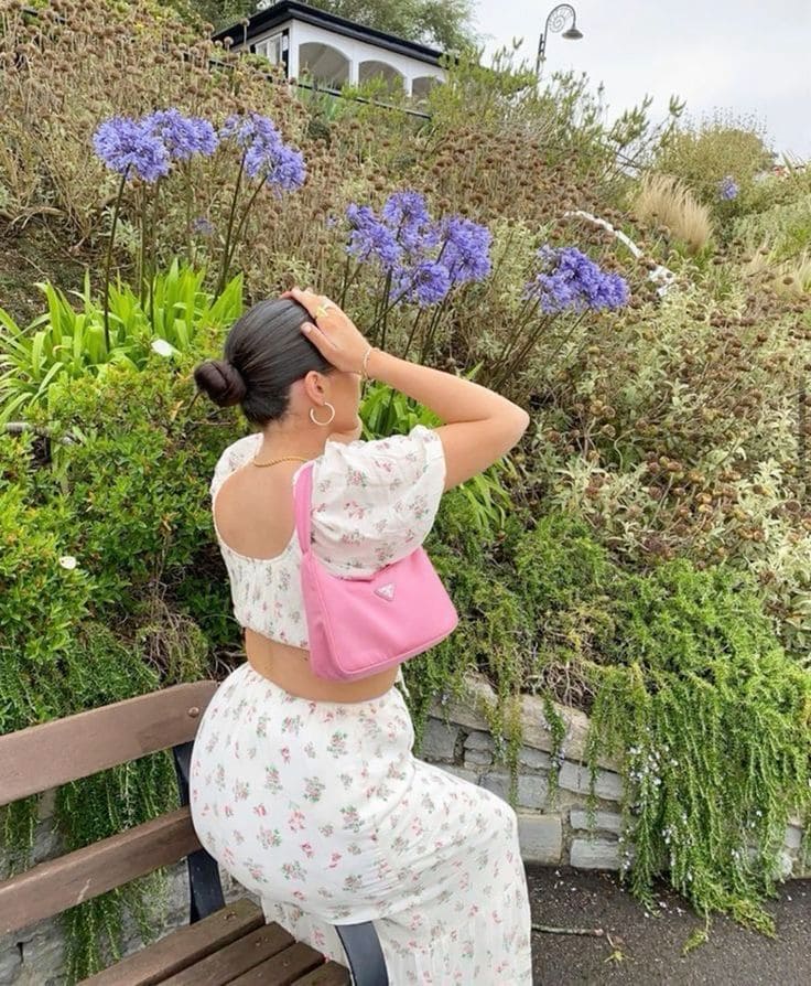 Midsize Picnic Outfits