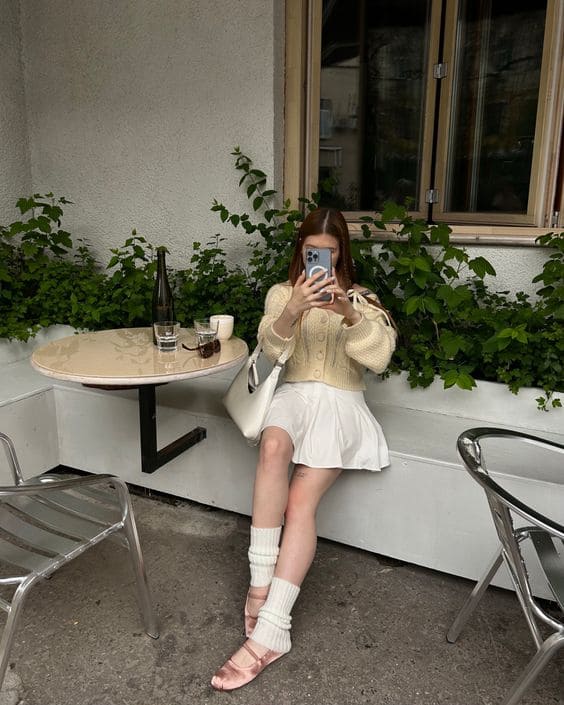Minimalist Ballet Inspired Outfits