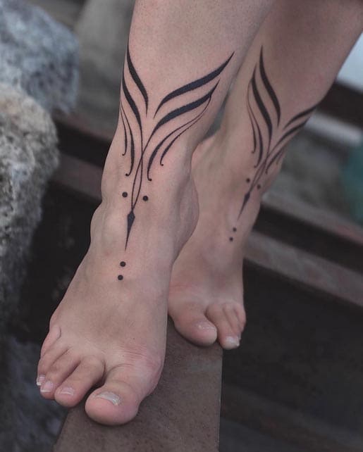 Modern Abstract Inks On Foot For Women