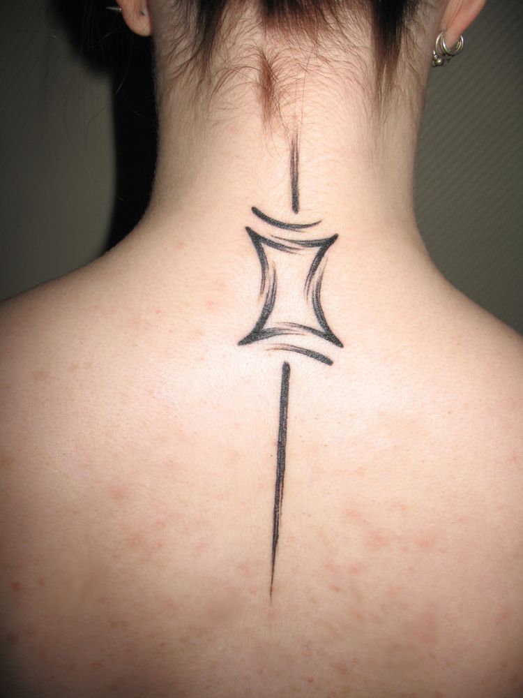  Nape Gemini Tattoo Designs
