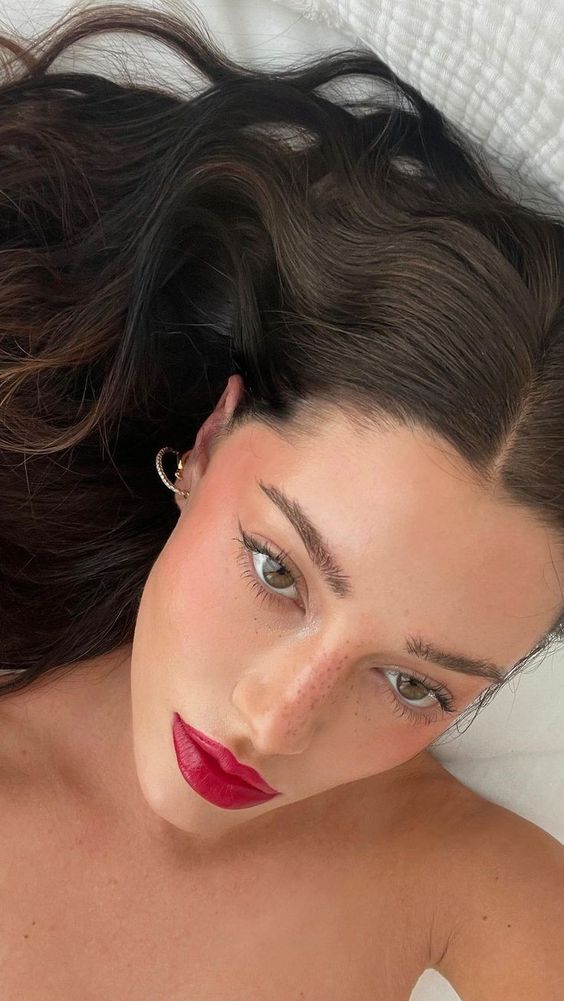 Natural Base With Bold Lips